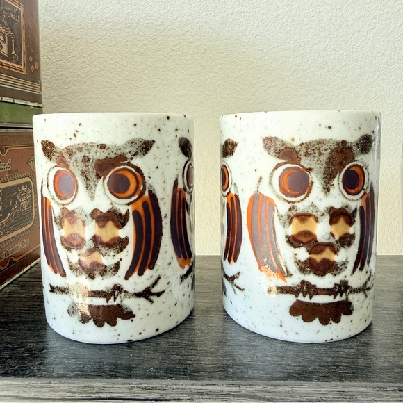 Vintage 1970s Owl Mug Pair Japan Stoneware Cozy Woodland Kitchen - Picture 9 of 9